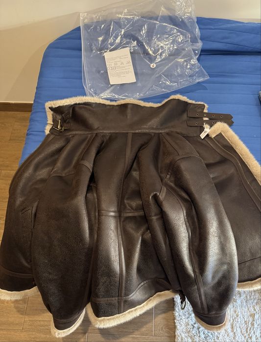 Blusão M Leon Kennedy Resident Evil 4