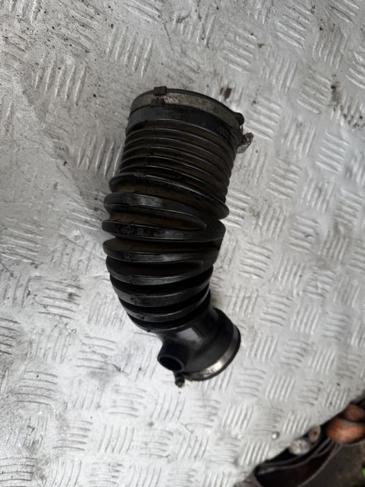 Гофра 2.7 патрубок Джип чероки 04год jeep cherokee wj