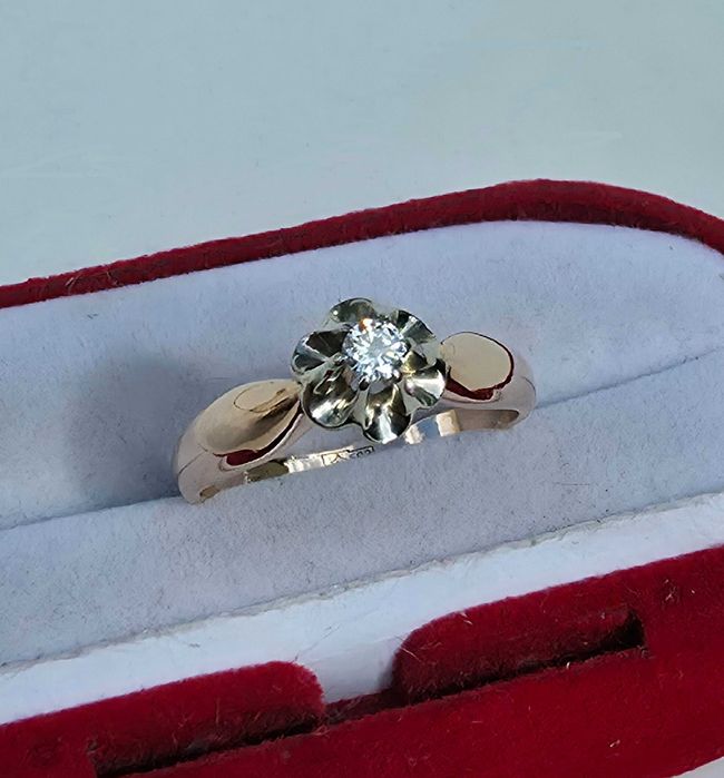 Золотий перстень, кольцо, каблучка, з діамантом,  СРСР, 583 проба.