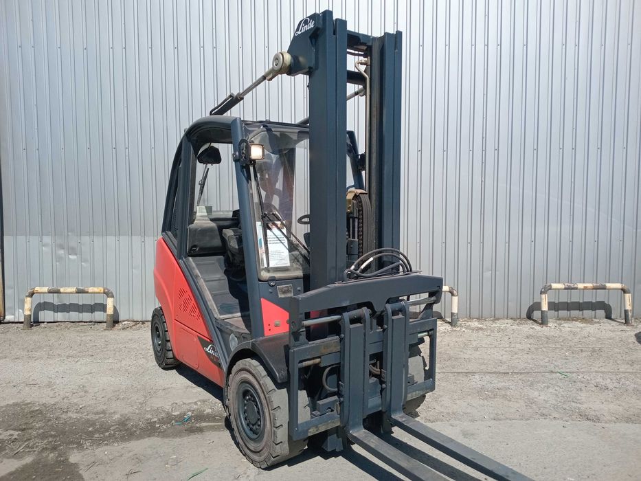 Вилковий Навантажувач БВ , LINDE , ГАЗ ,3т, підйом 6м.