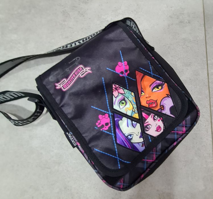 Monster High czarna listonoszka
