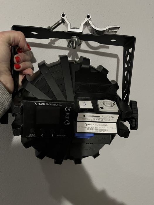 Sprzedam Flash led par slim 7X10W RGBW  MK2