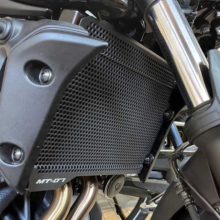 Grelha de Proteção Radiador Yamaha MT-07 / FZ-07 (18-24) - Alumínio