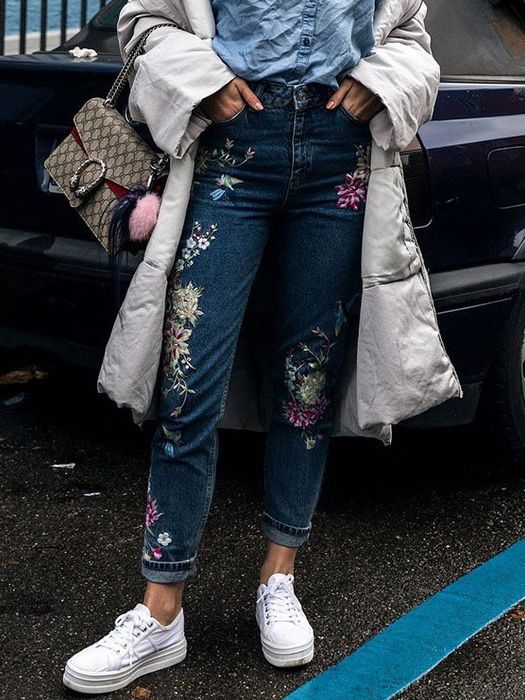 Джинси з вишивкою denim
