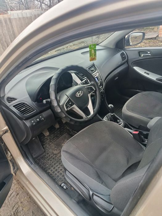 Продам хендай акцент