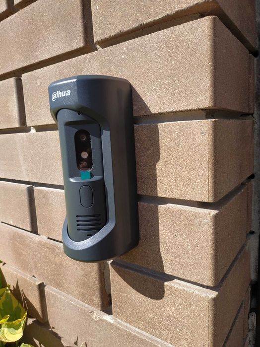 Установка видеонаблюдения, контроля доступа, домофонов.