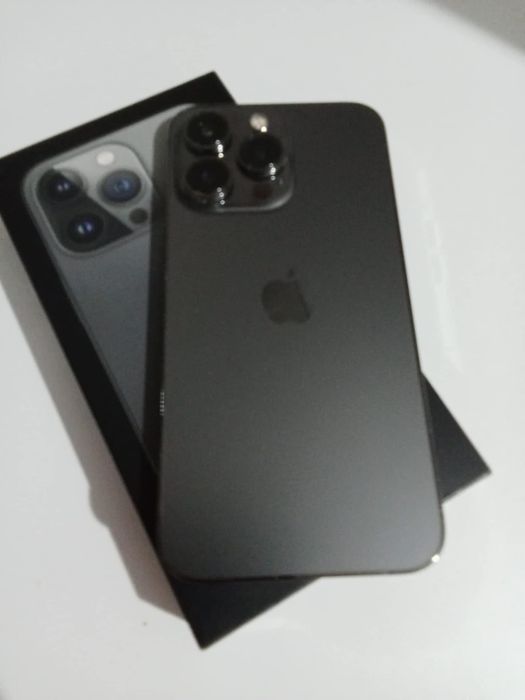{ IPhone 13 Pro } {Aceito Retomas}