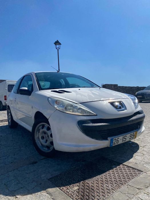 Peugoet 206+ 1.4 hdi — photo 2