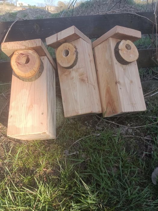Budka dla ptaków, lęgowa. Drewno naturalne
