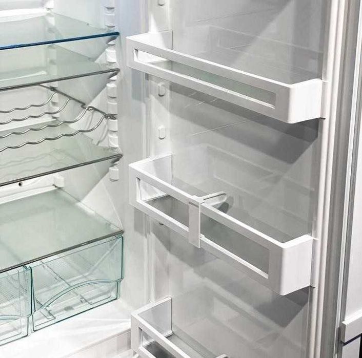 Холодильник LIEBHERR CN 3915