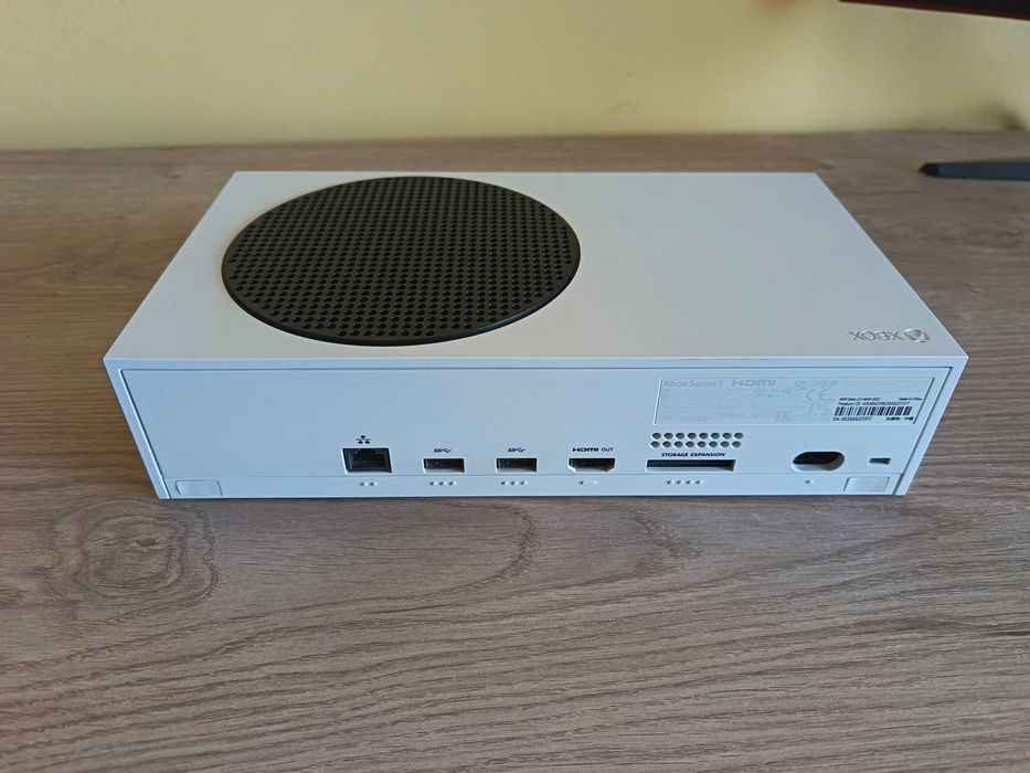 Troco XBOX Series S com acrescento da minha parte por uma PS5