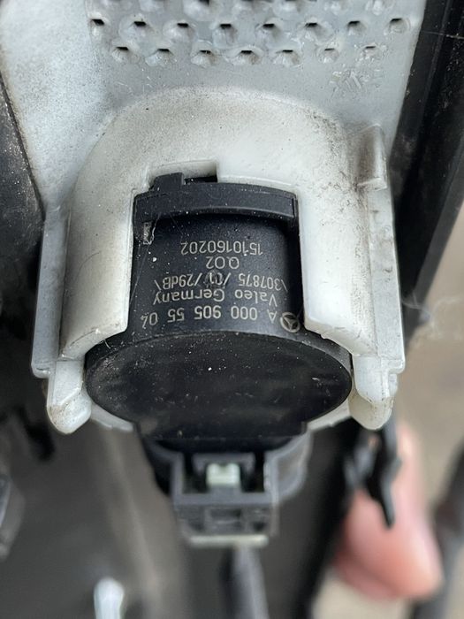 Губа задня Mercedes C-class w205 у зборі