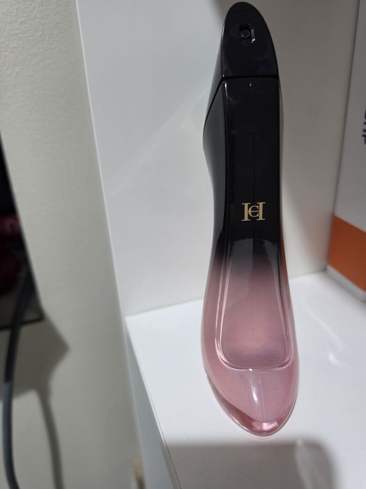 Woda perfumowana Carolina herrera good girl blush elixir