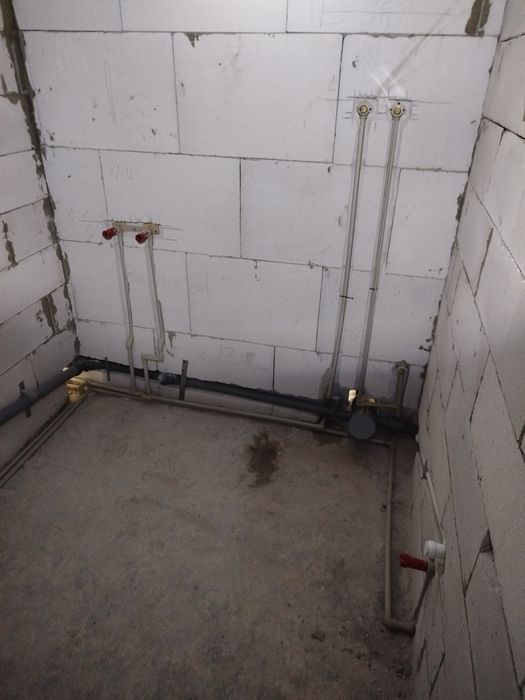 Сантехник.Водопровод,канализация,монтаж теплої підлоги Київ ,заміна ст