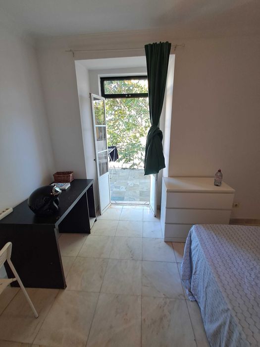 Quartos CASAL, tem terraços, pode ter PET. Entrada imediata