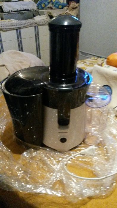 Maquina de sumos e batidos