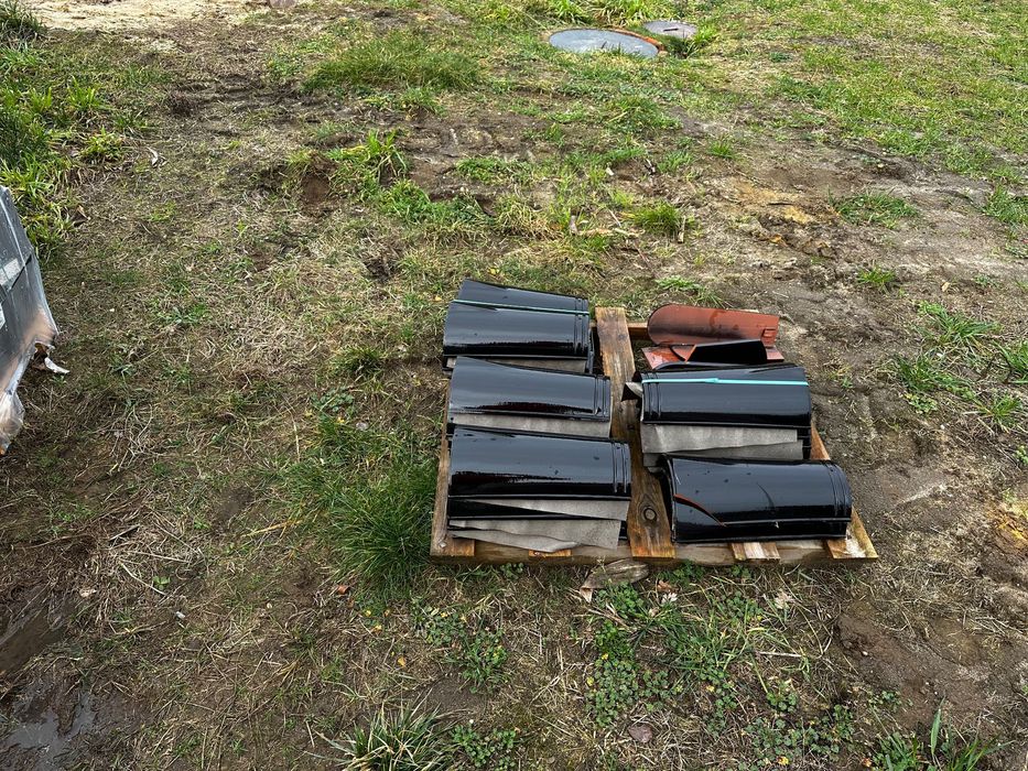 Dachówka karpiówka czarna angoba