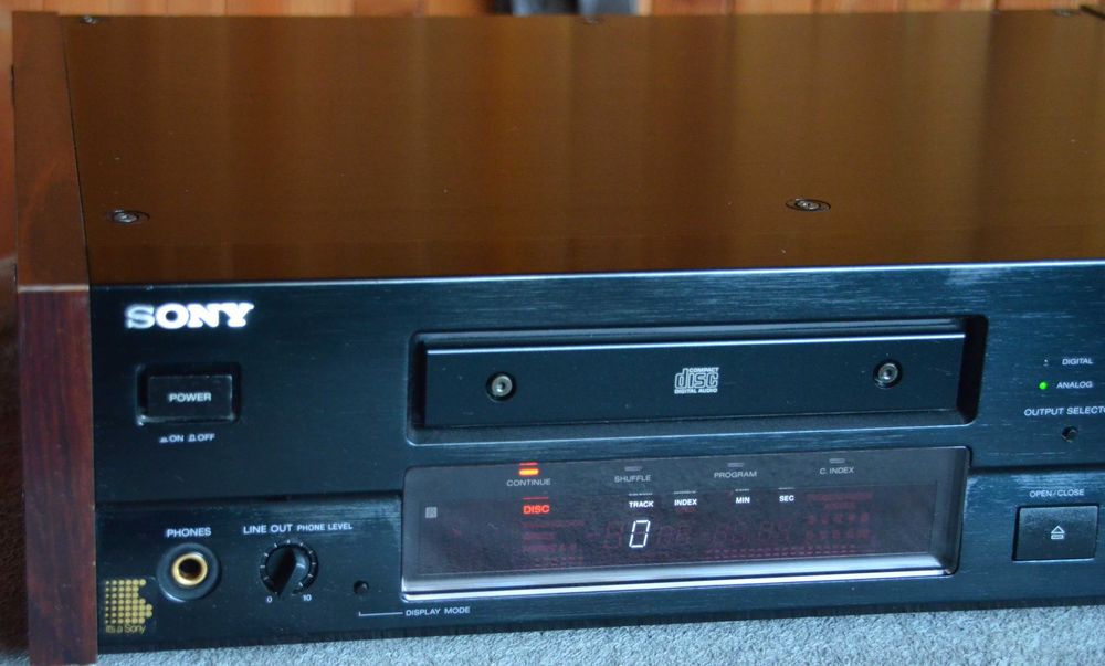 High`End  Sony CDP-X777ES  + drewienka odtwarzacz CD oryg. + Pilot