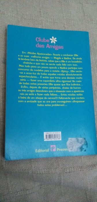 Livro "Miúdas à beira de um ataque de nervos"