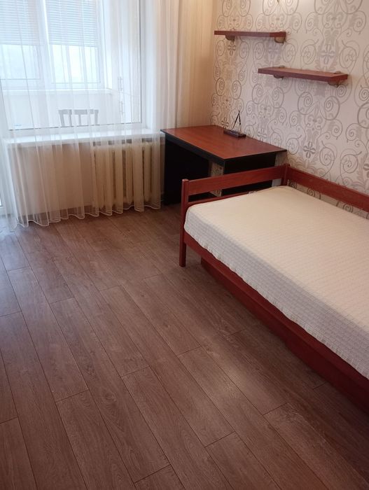 Продам 3-х кімнатну квартиру