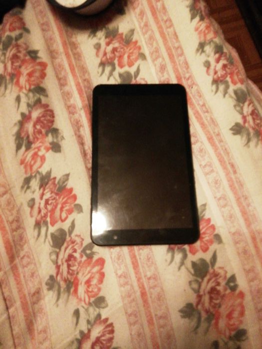 Table in good condition447155787405076480