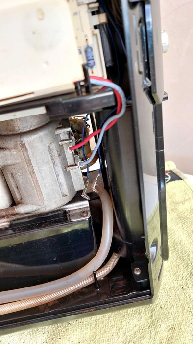 Máquina café Krups com avaria