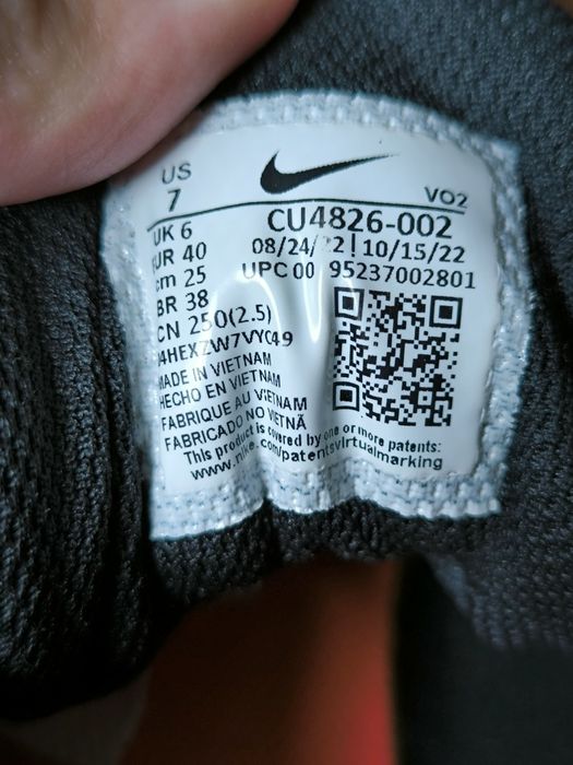 Nike Air Max Ap 40 sneakers męskie czarne białe Sportowe buty uniseks
