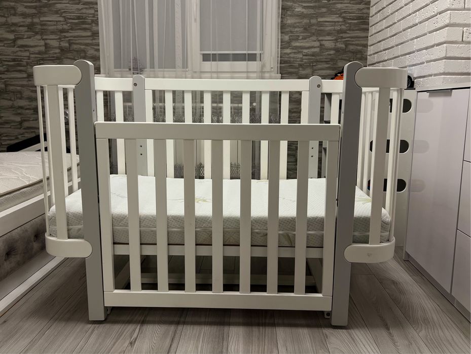 Дитяче ліжечко Верес Монако з матрацом