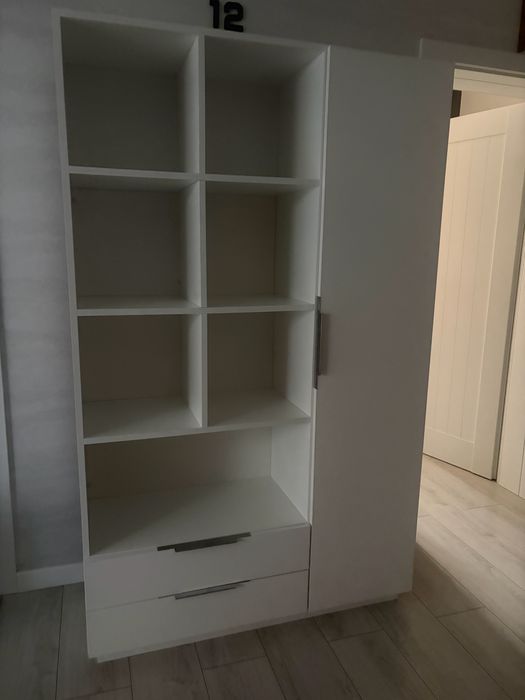 Szafka biała, regał z szufladami