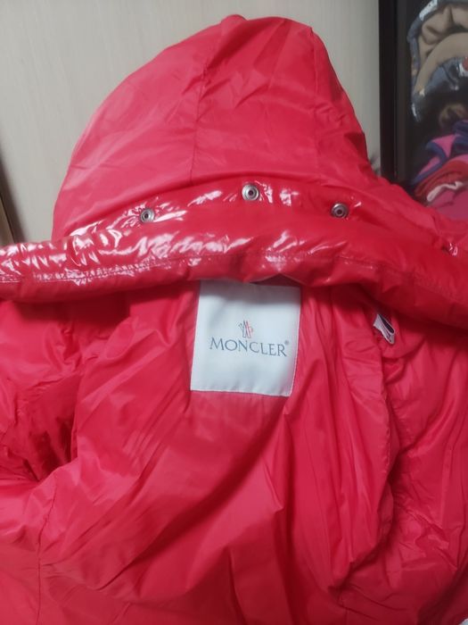 Пуховик Лаковий.MONCLER