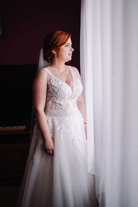 Suknia ślubna z gorsetem