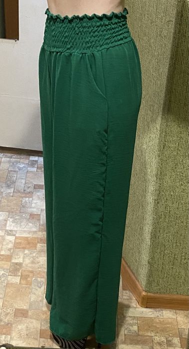 Штани кльош з високою талією на резинці