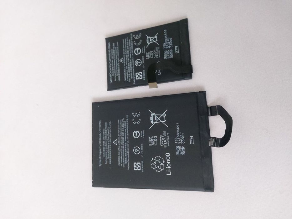 Акумулятор Google pixel fold