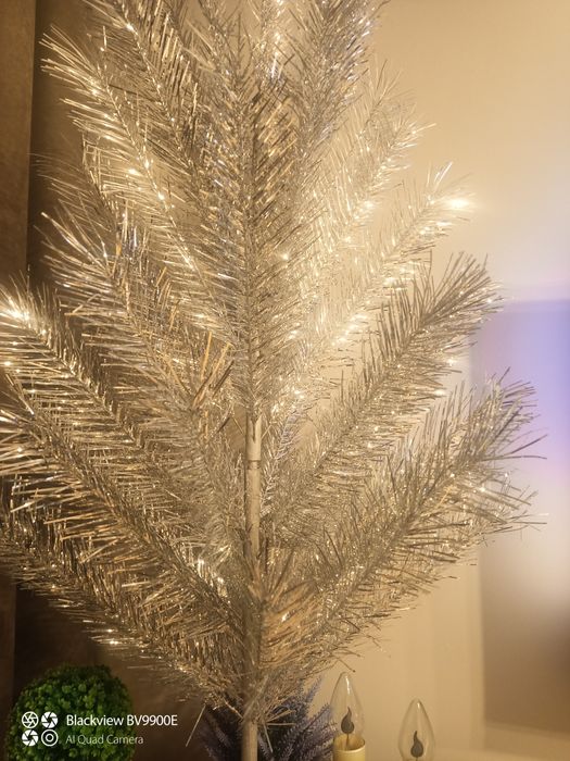 Ялинка ссср срібляста нова.