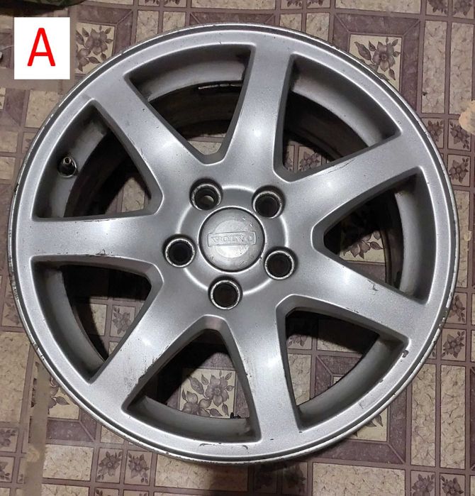 Колісні диски 7J 16x50 Volvo (розпаровані поштучно)