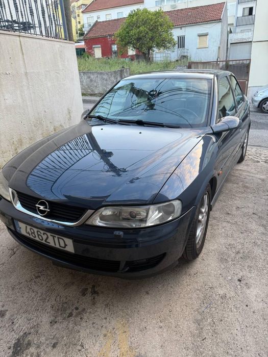 Opel Vectra 2.2 TDI