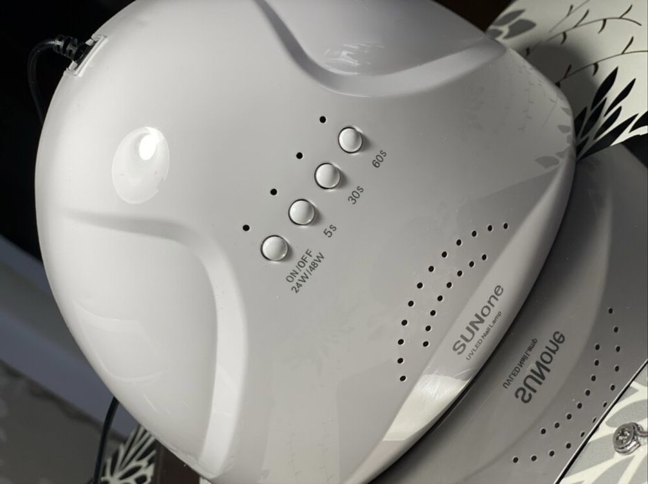 Лампа для манікюру