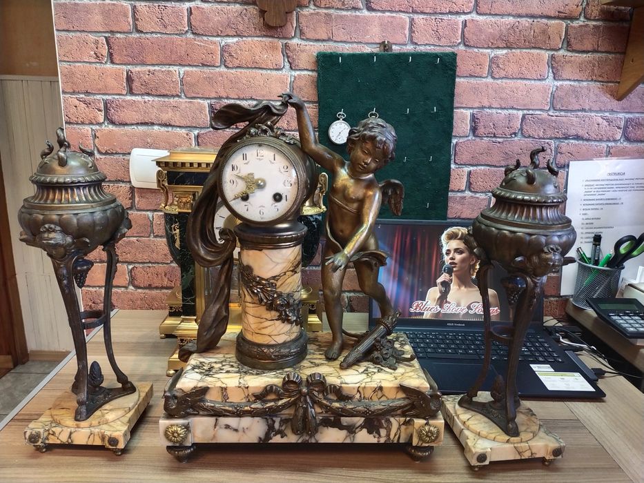 Zegar kominkowy antyk XIXwiek sygnowany plus przystawki