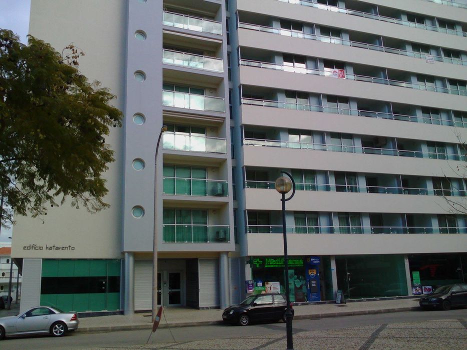 Alugo Apartamento T1 em Monte Gordo
