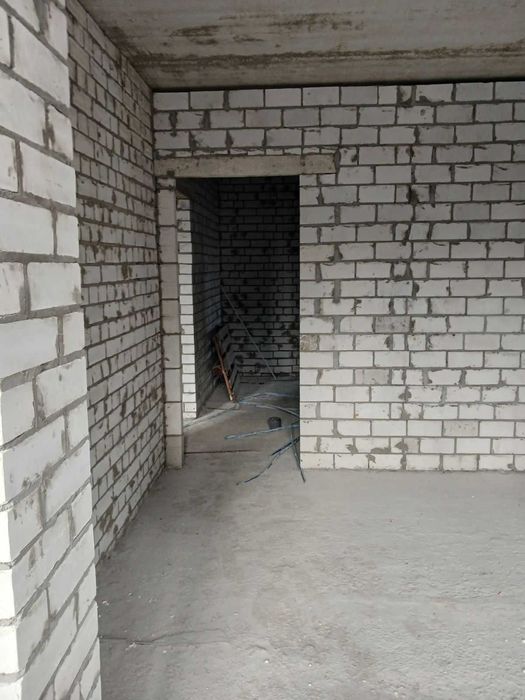 Продам однокімнатну квартиру після будівельників