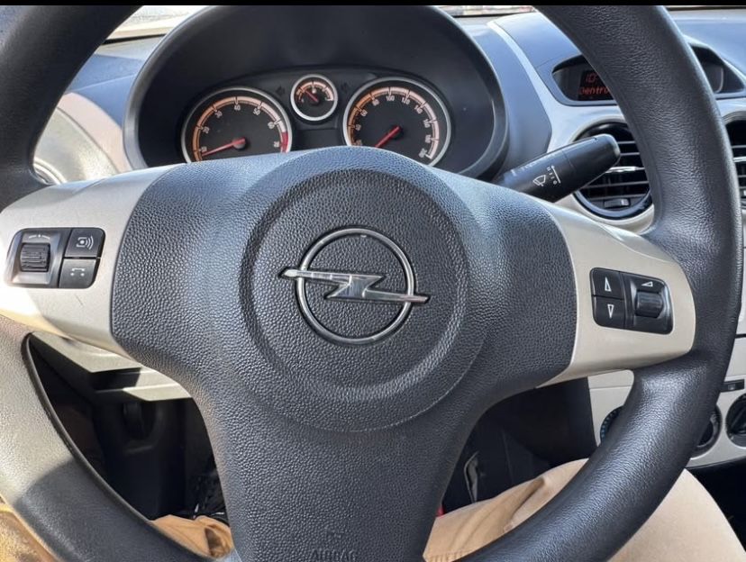 Opel corsa 2007 1.2 gesolina