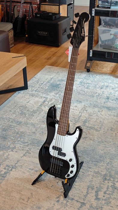 Gitara basowa Squier Contemporary Active Precision Bass PH V LRL BLK