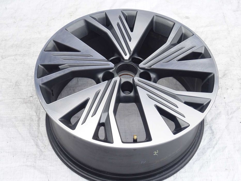 alu felga aluminiowa audi q4 e-tron sportback 19 cali 89a 89a601025c