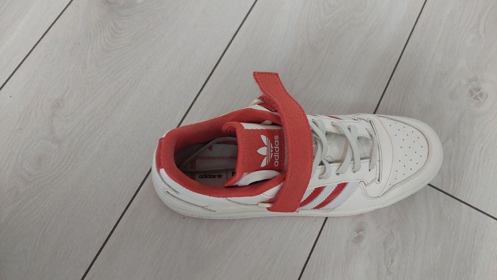 Кросівки Adidas Forum low