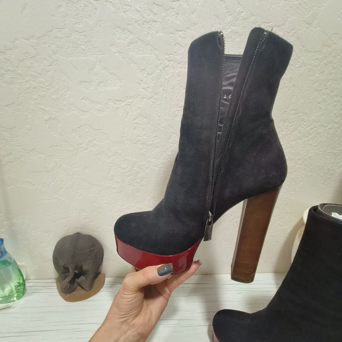 Ботиночки кожанные р.39