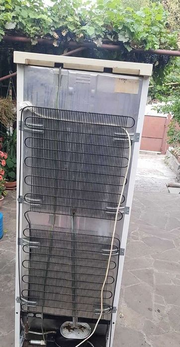 Продам холодильник б/у 5000грн