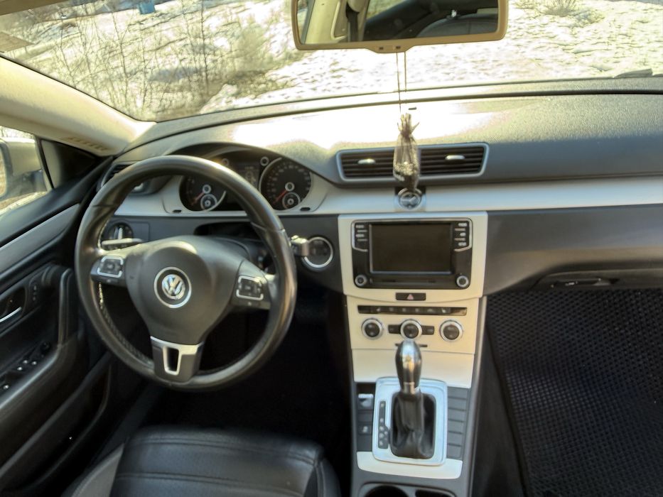 Продам Volkswagen CC 2012