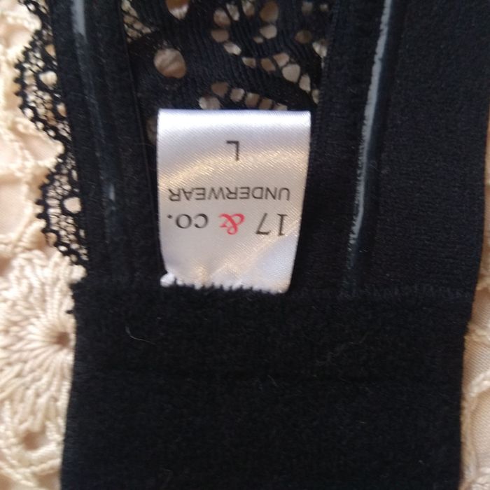 Бюстгальтер.  17 & co. Женское белье.