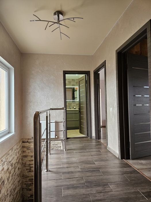 Сучасні просторі апартаменти в м. Кам'янець-Подільський. Власник!