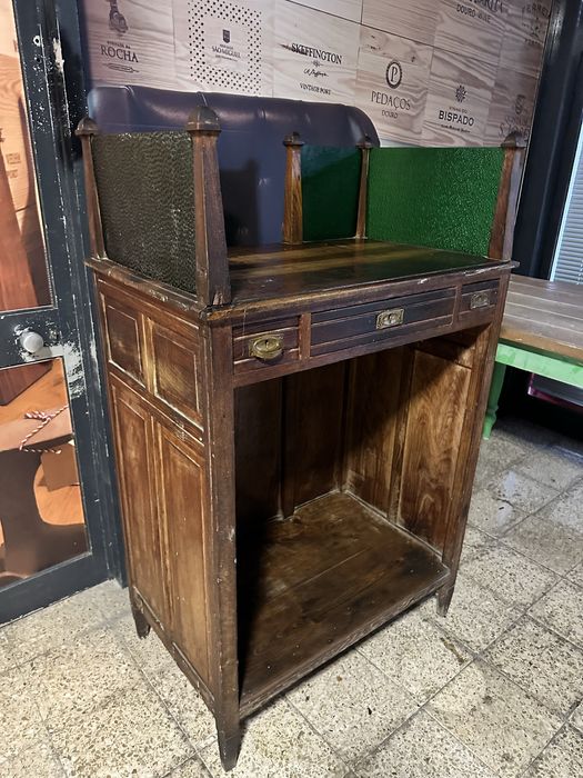 Movel antigo para maquina registadora!